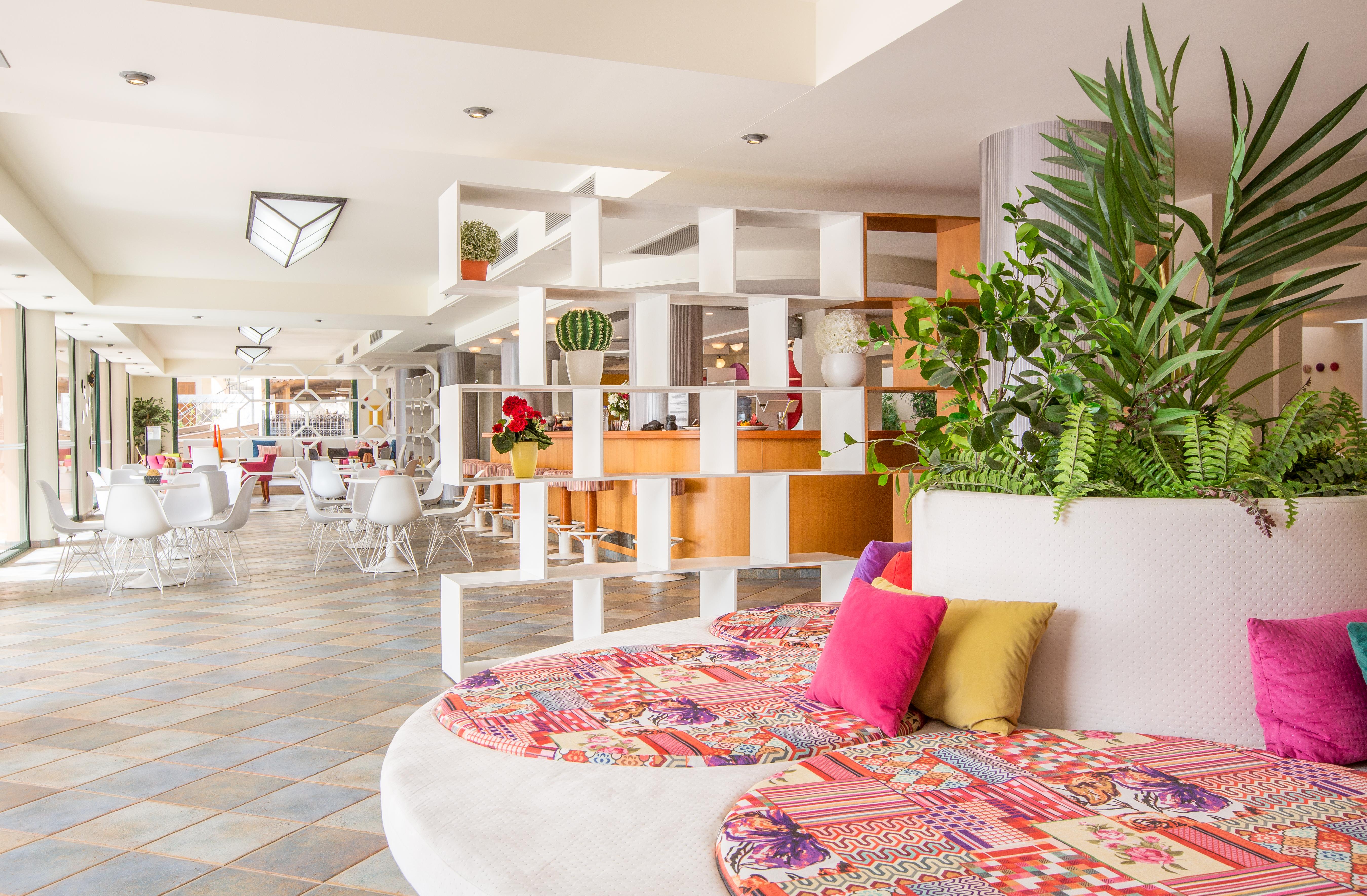 Flisvos Royal Hotel & Suites 托隆 外观 照片