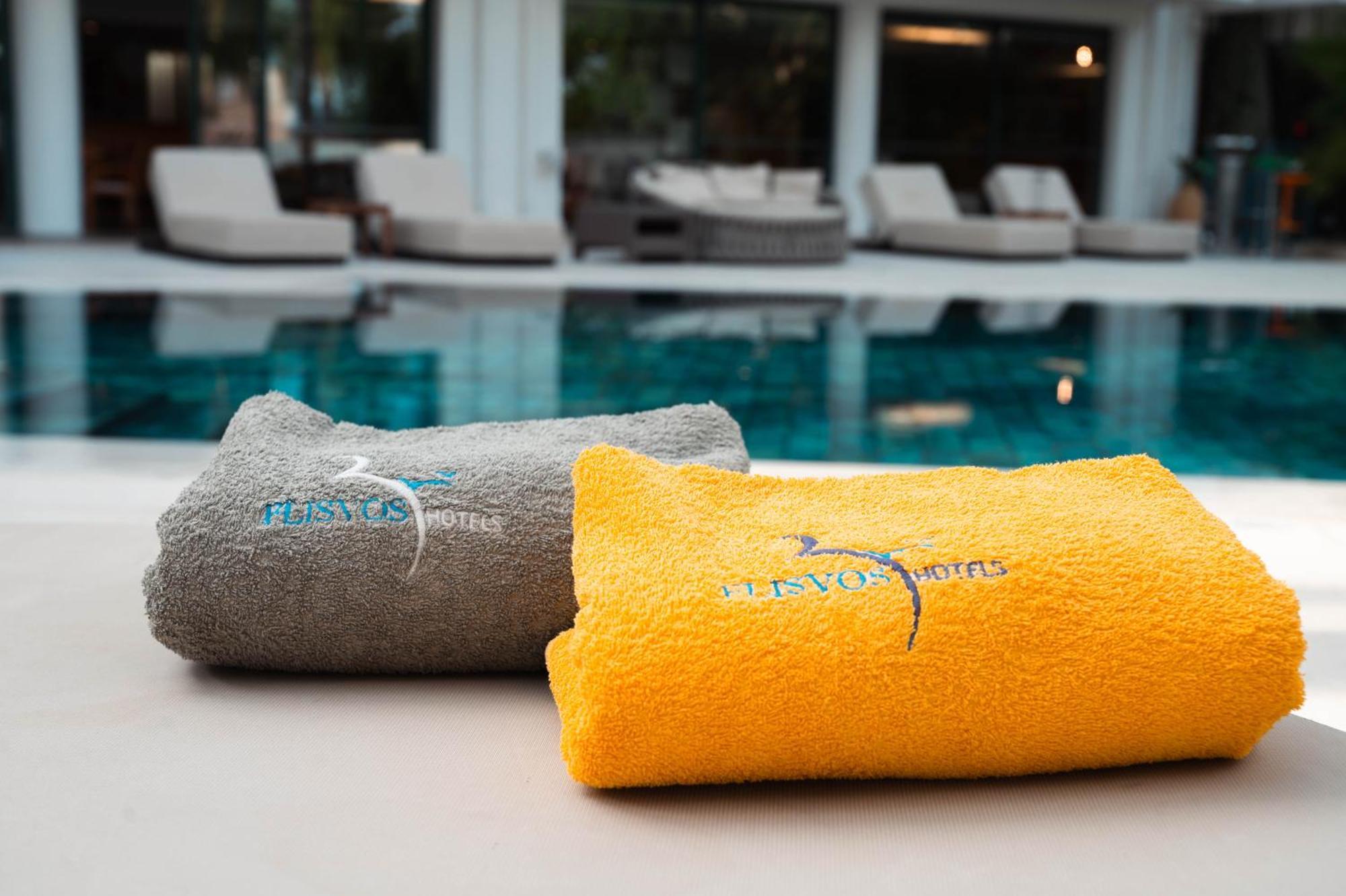 Flisvos Royal Hotel & Suites 托隆 外观 照片