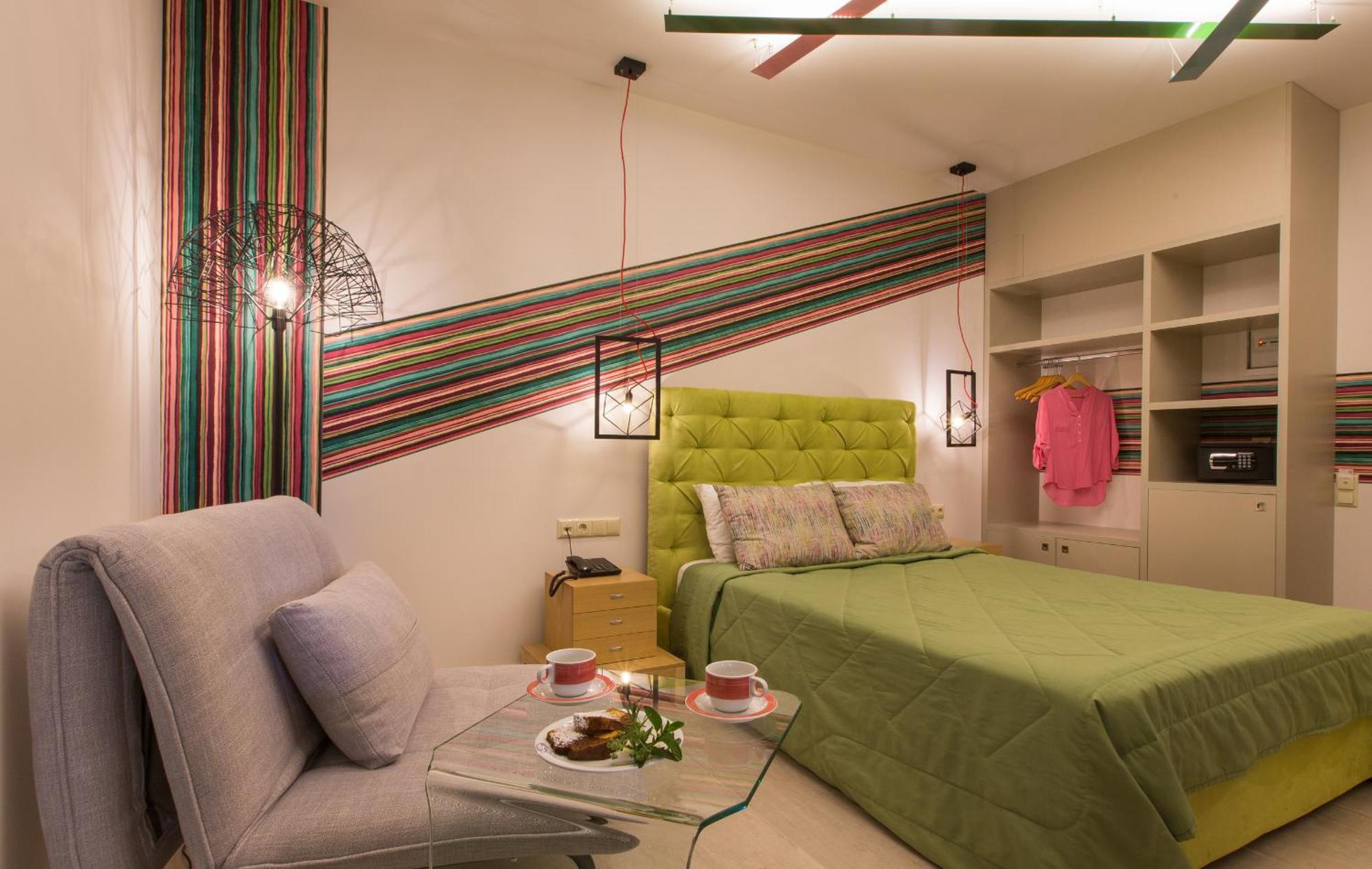 Flisvos Royal Hotel & Suites 托隆 客房 照片