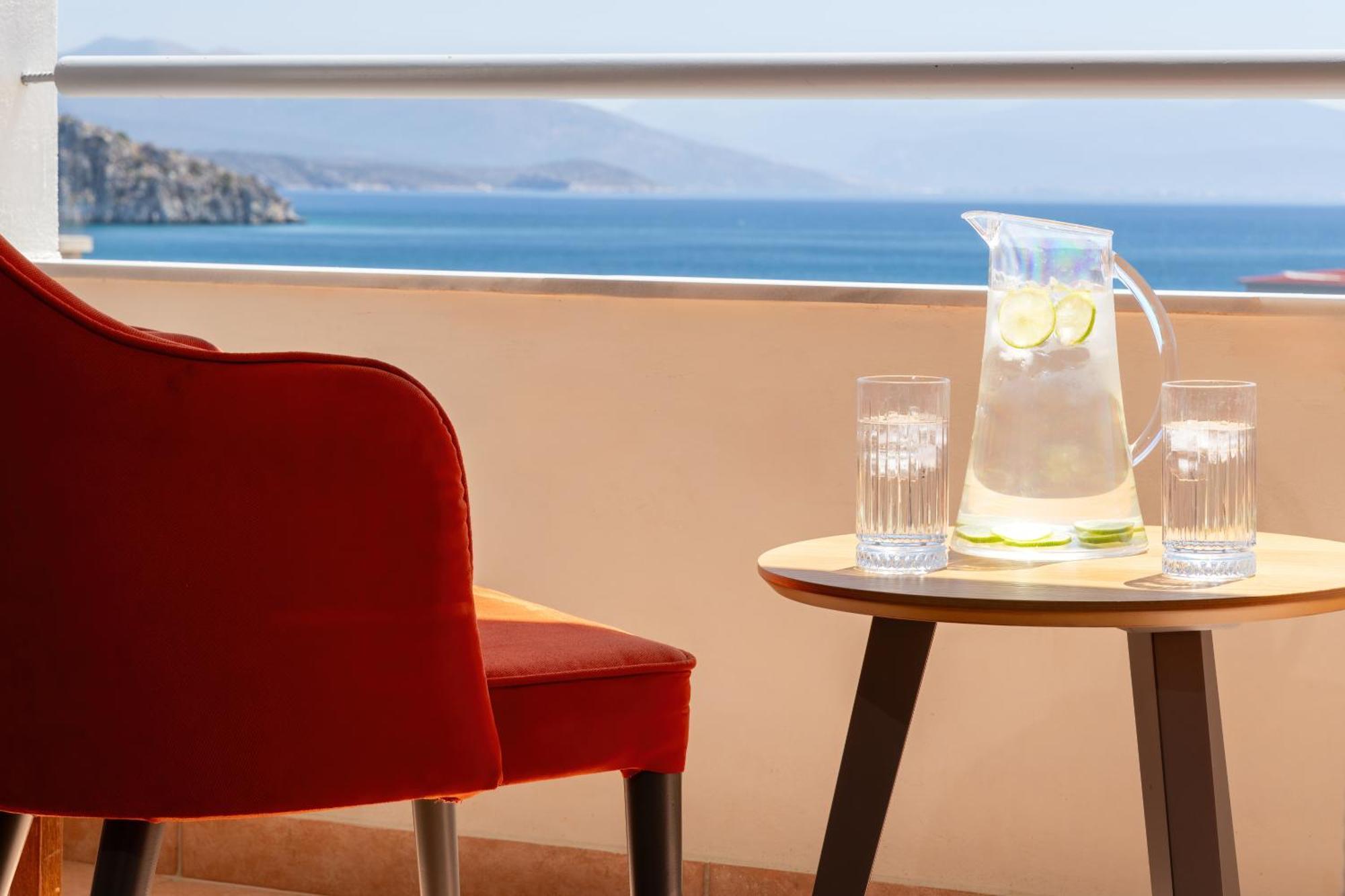 Flisvos Royal Hotel & Suites 托隆 外观 照片